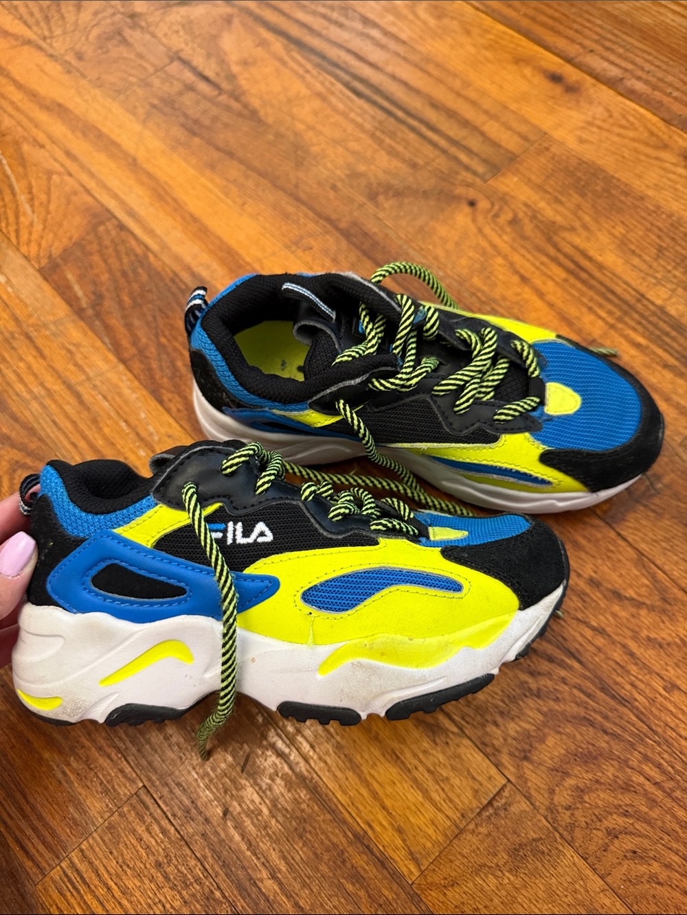 FILA Little Kids Size 13 Neon Yellow, Blue & Black Athletic Sneakers